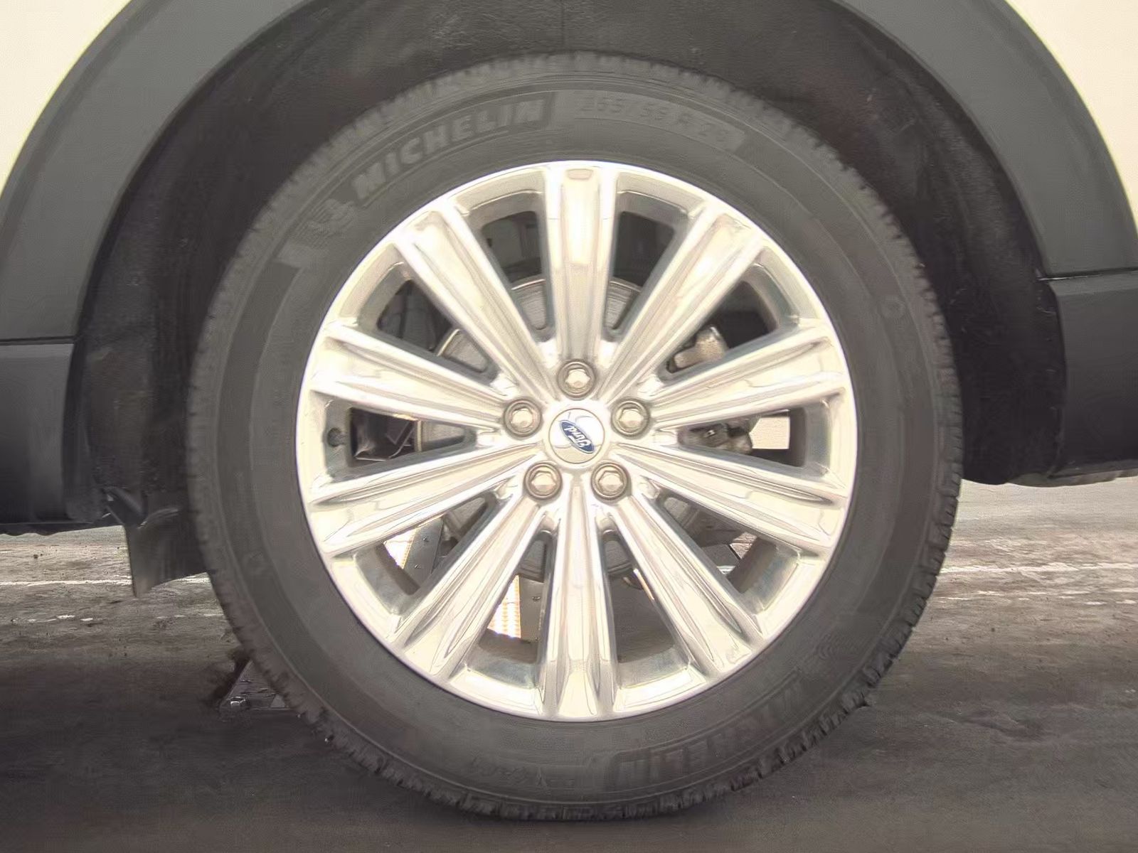 2025 Ford Explorer Platinum AWD