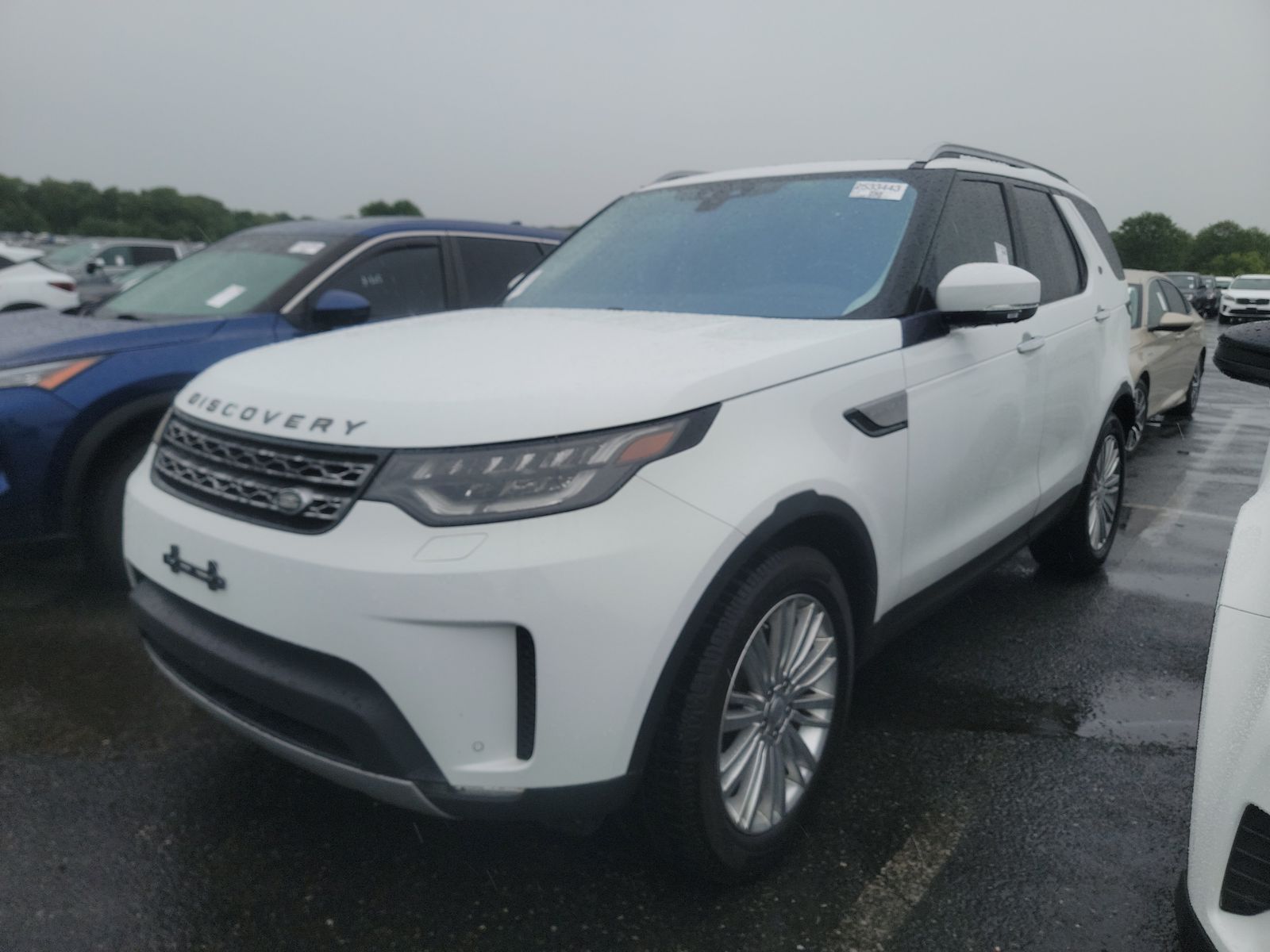 2017 Land Rover Discovery HSE Luxury AWD