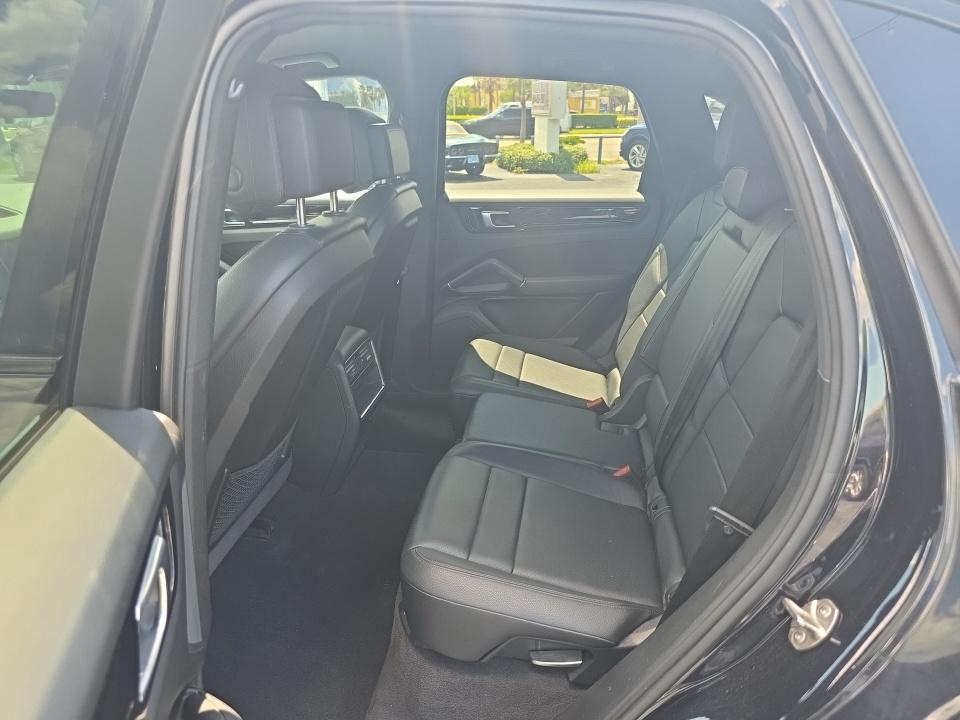 2021 Porsche Cayenne Base AWD