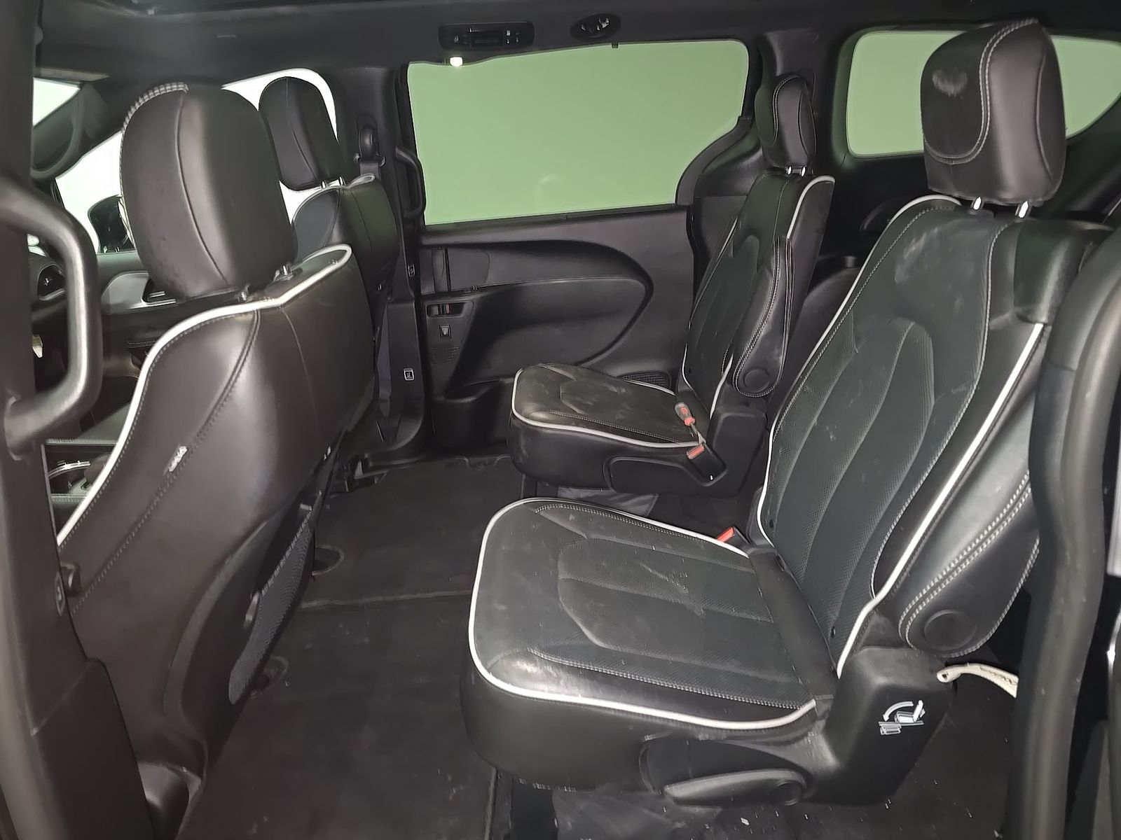 2026 Chrysler Pacifica Limited FWD