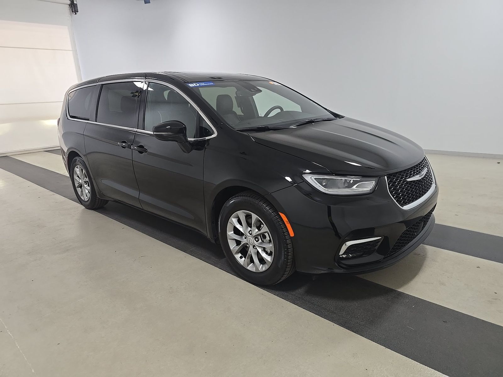 2026 Chrysler Pacifica Limited FWD