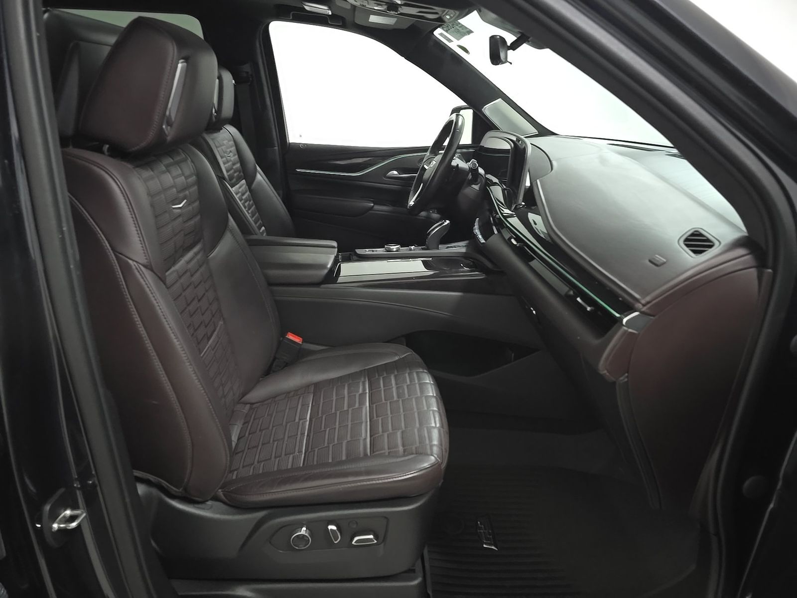 2023 Cadillac Escalade Premium Luxury Platinum AWD