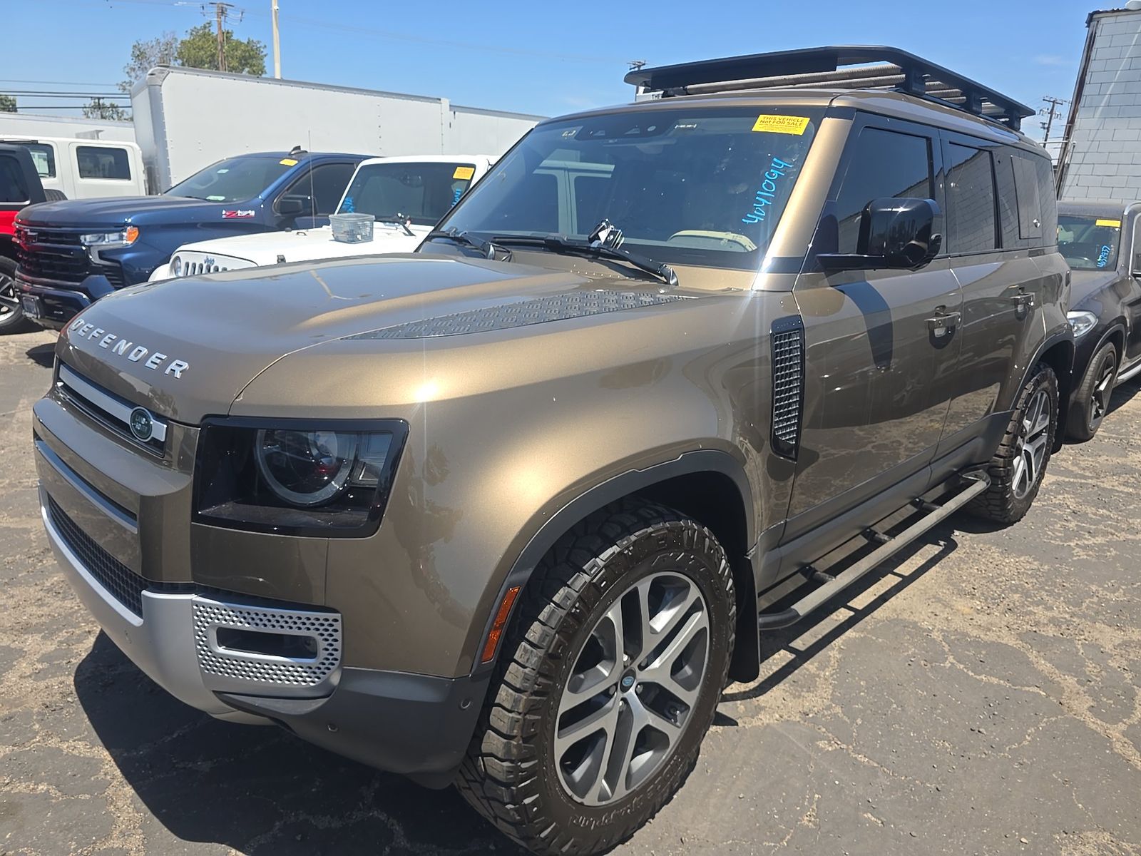2020 Land Rover Defender 110 SE AWD