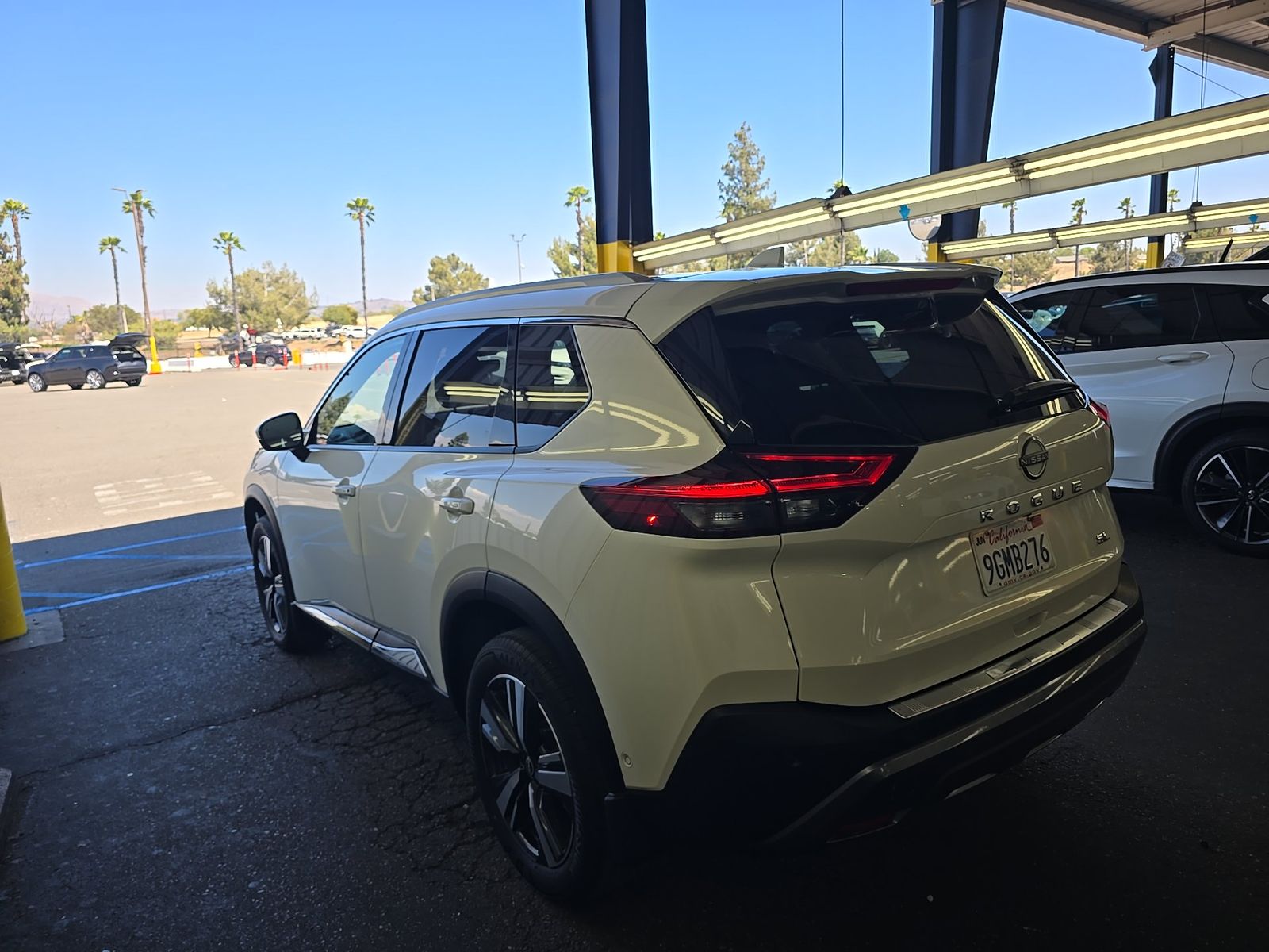 2023 Nissan Rogue SL FWD