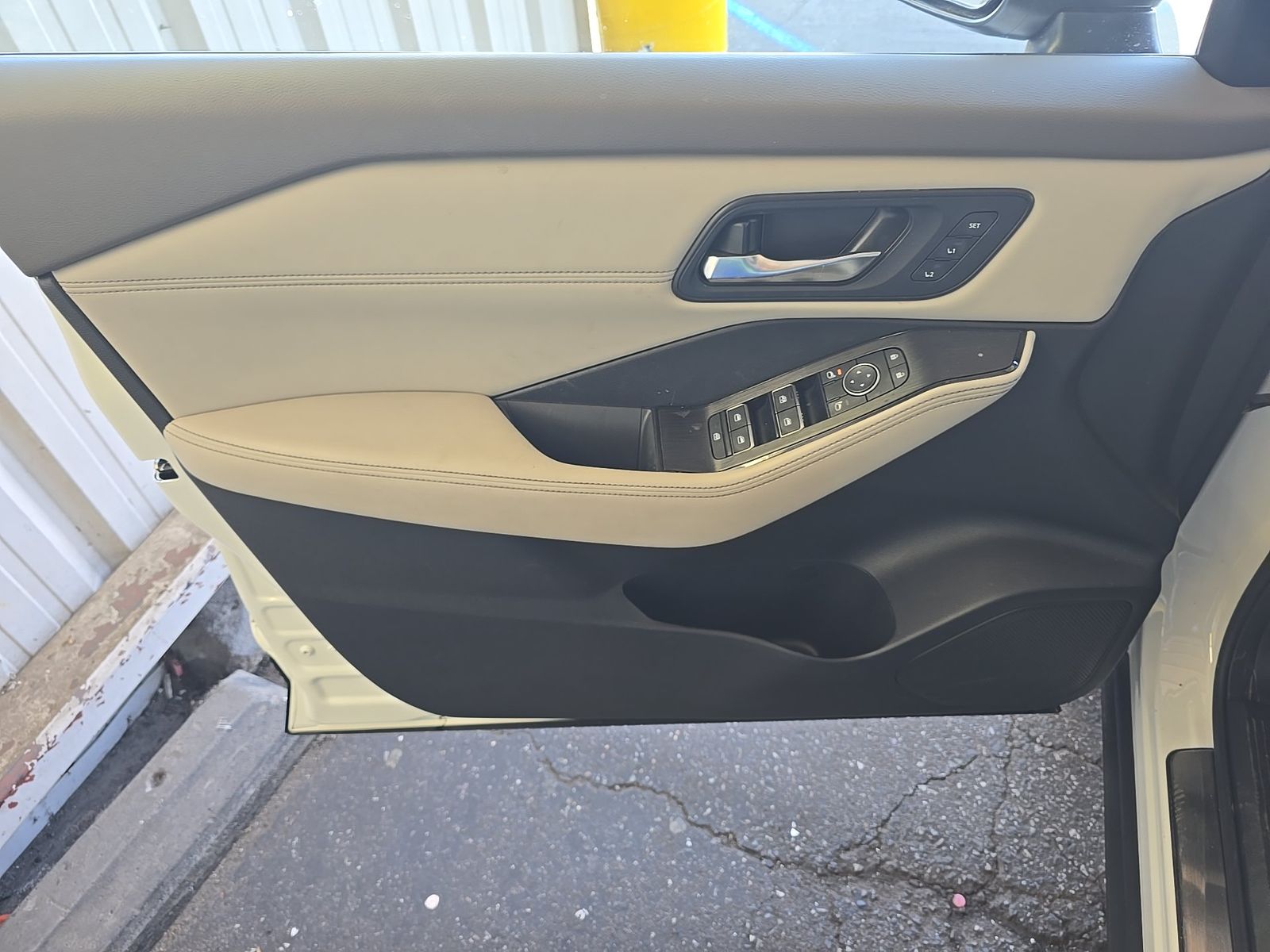 2023 Nissan Rogue SL FWD