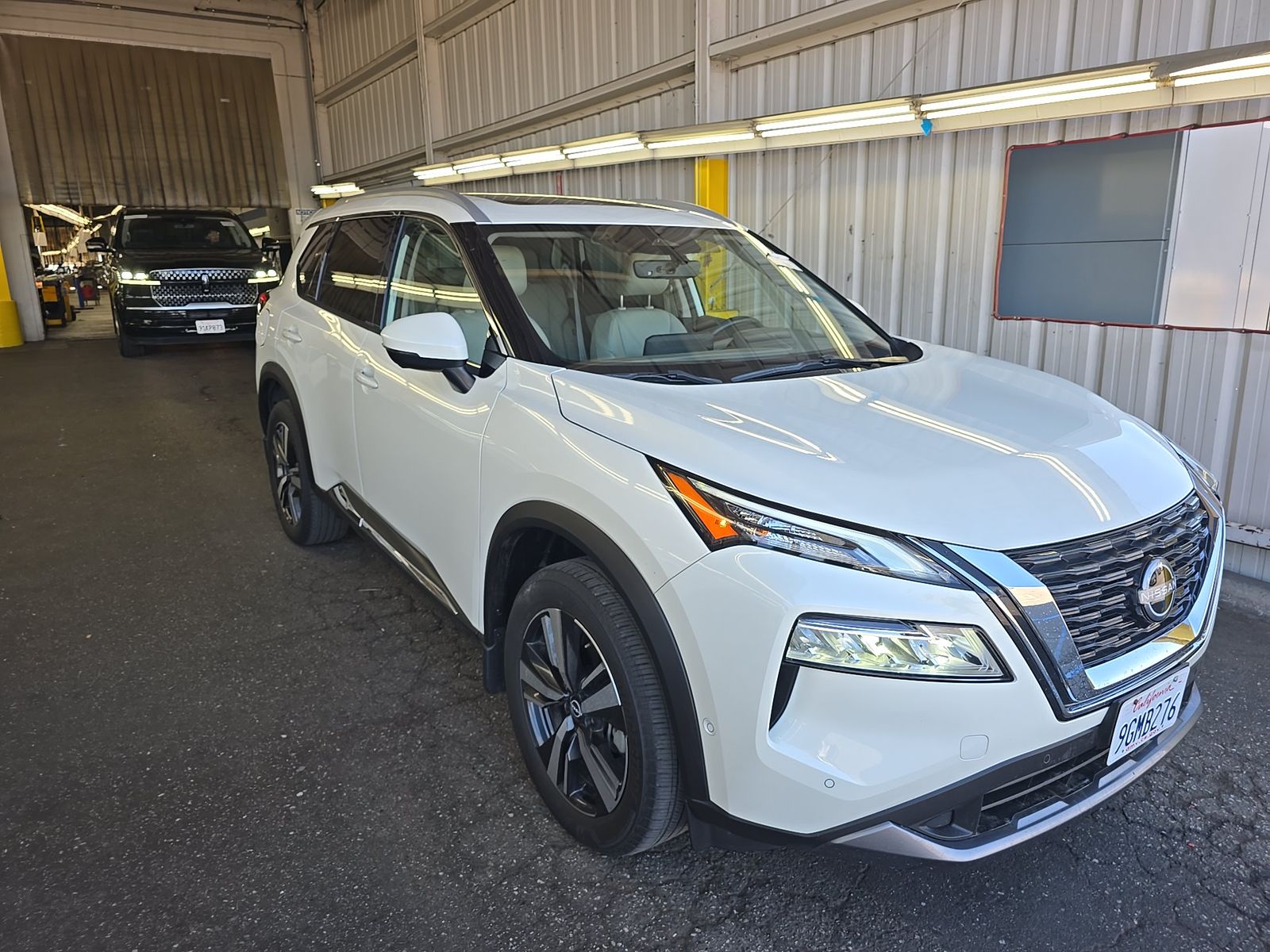 2023 Nissan Rogue SL FWD