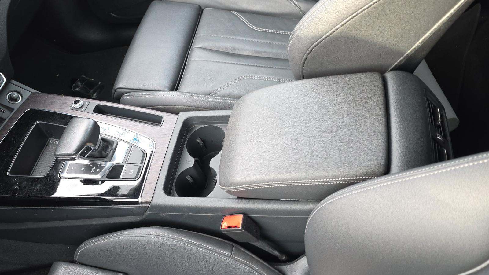 2024 Audi Q5 e Plug-In Hybrid S line Premium AWD