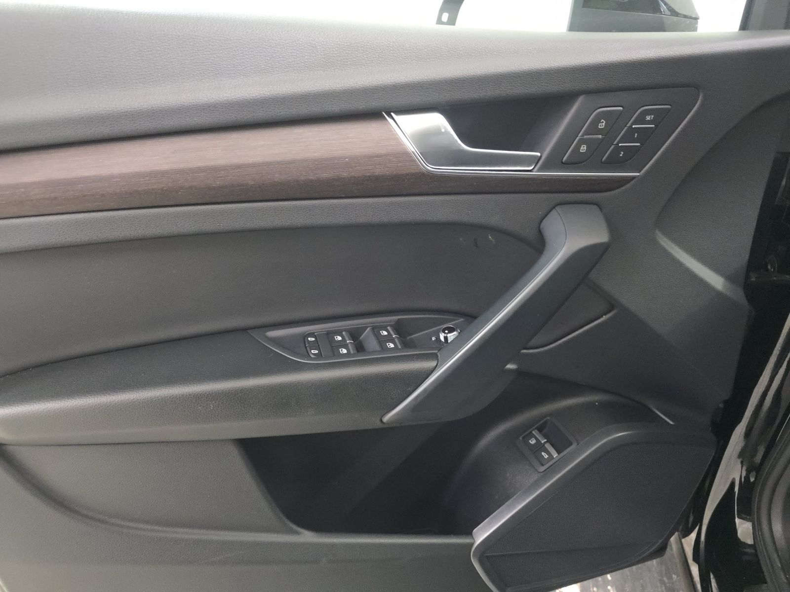2024 Audi Q5 e Plug-In Hybrid S line Premium AWD