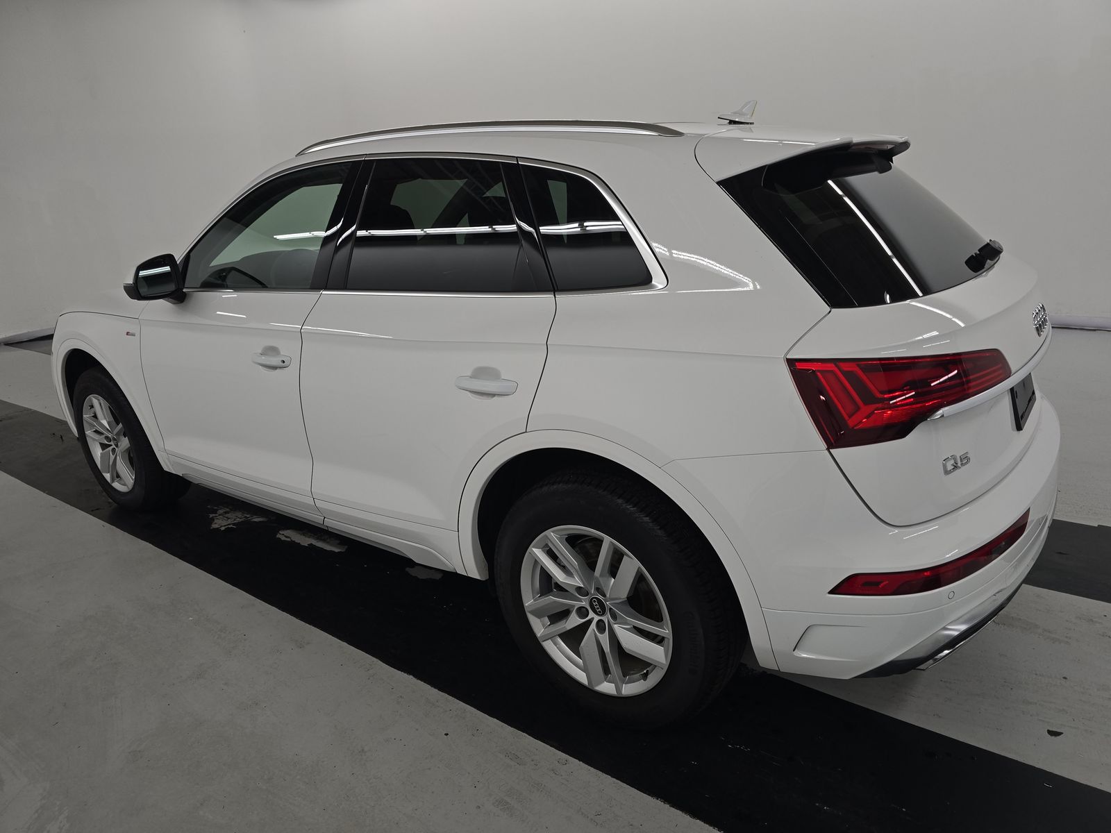 2023 Audi Q5 S line Premium AWD
