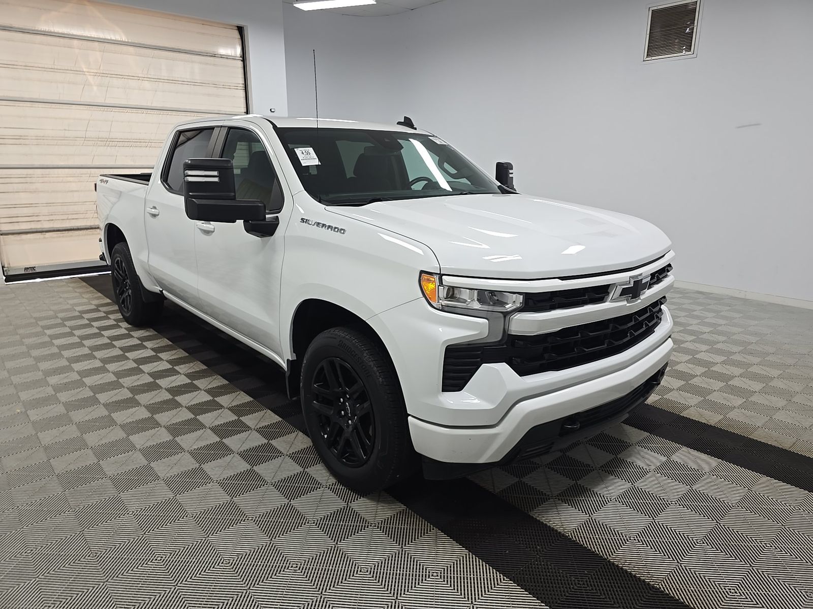 2023 Chevrolet Silverado 1500 RST AWD