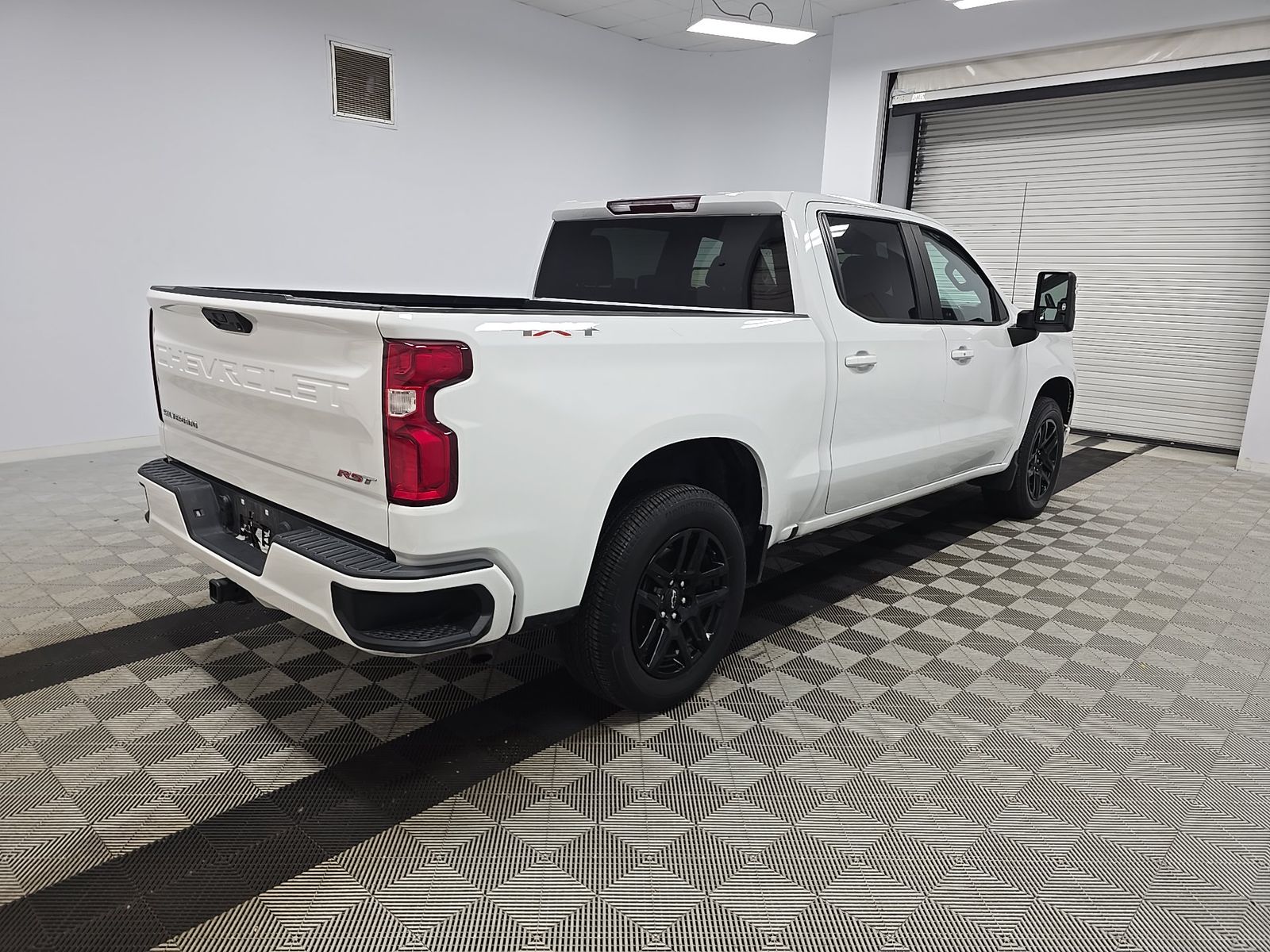2023 Chevrolet Silverado 1500 RST AWD