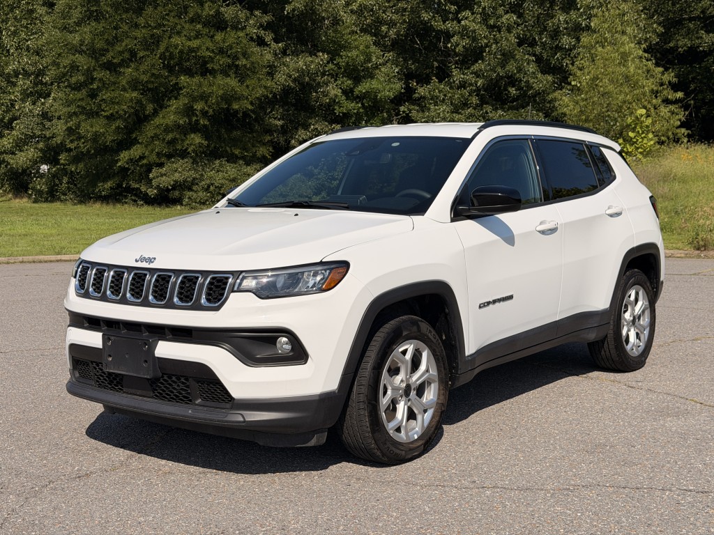 2025 Jeep Compass Latitude AWD
