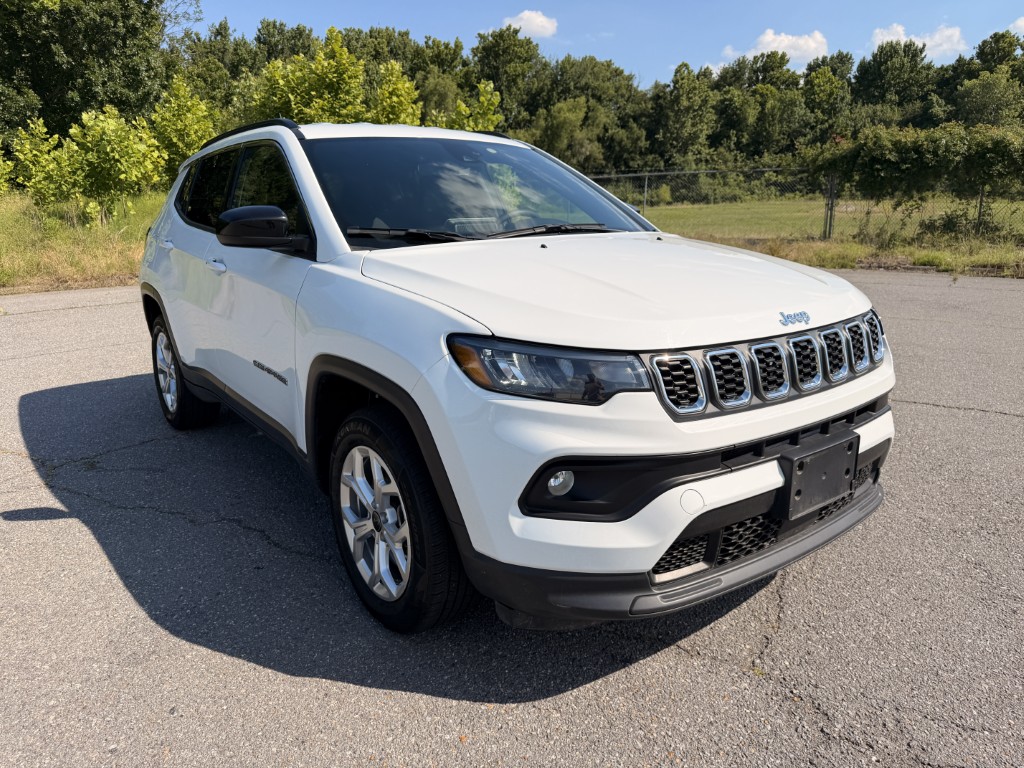 2025 Jeep Compass Latitude AWD