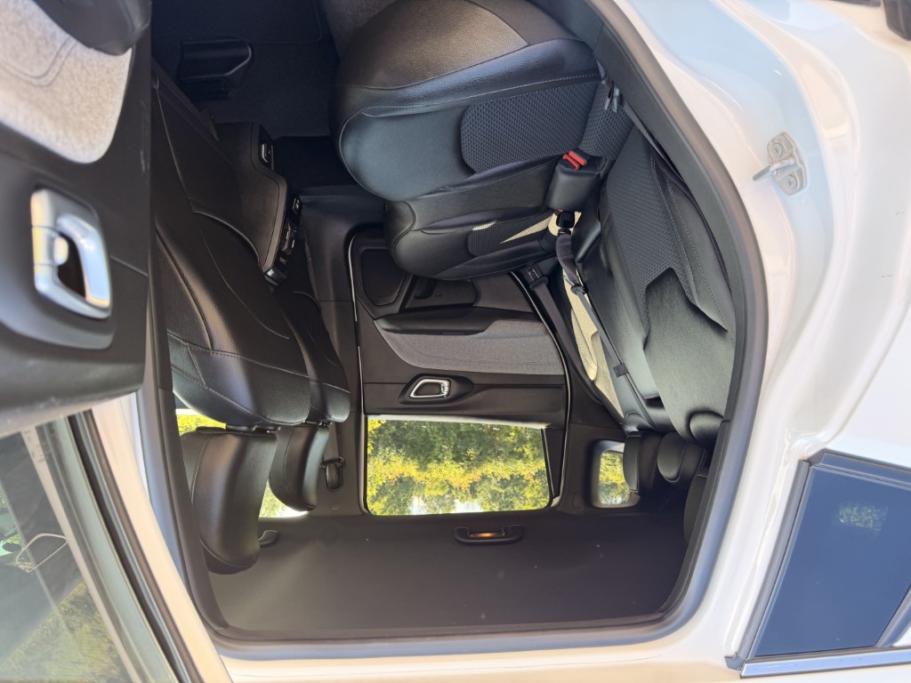 2025 Jeep Compass Latitude AWD