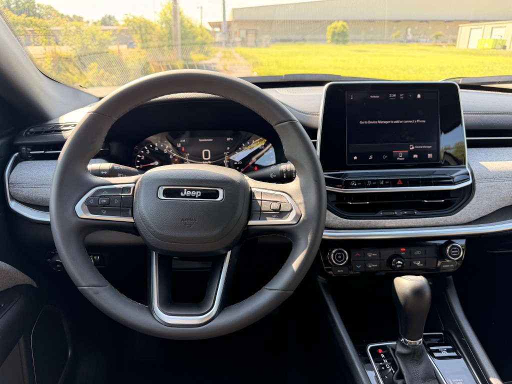 2025 Jeep Compass Latitude AWD