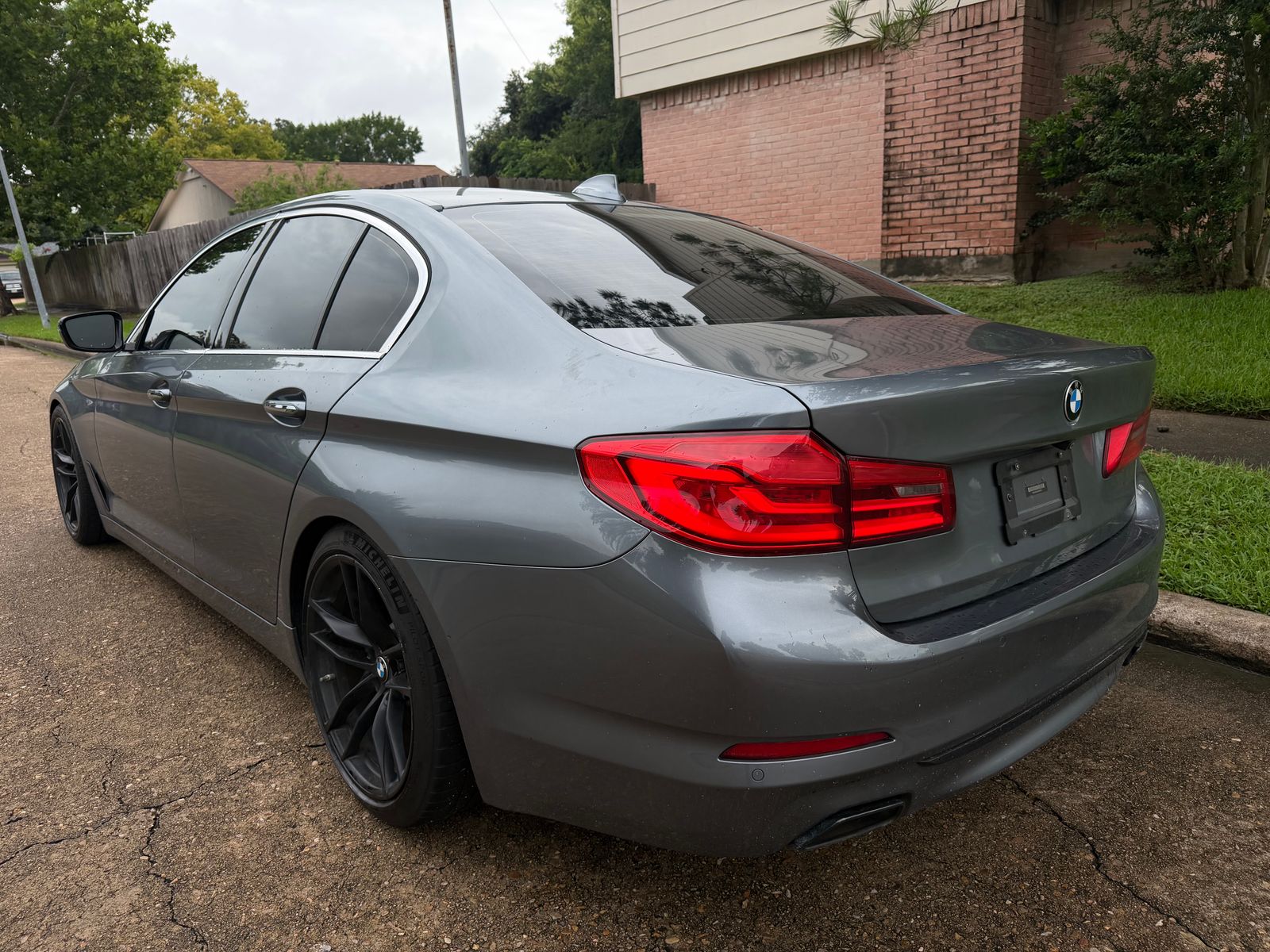 2017 BMW 5 Series 540i RWD
