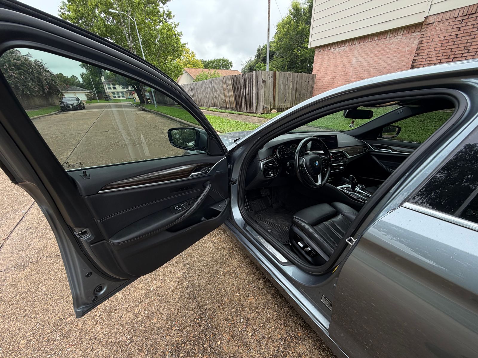 2017 BMW 5 Series 540i RWD