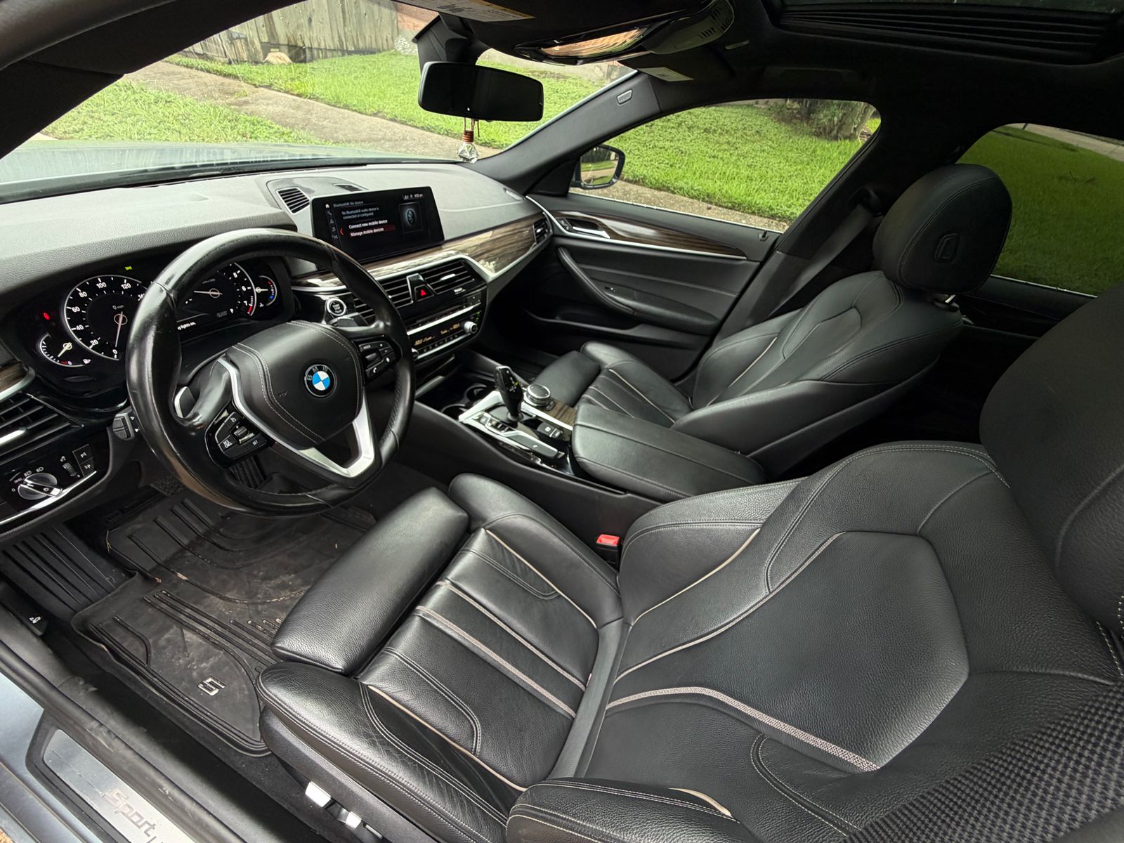2017 BMW 5 Series 540i RWD