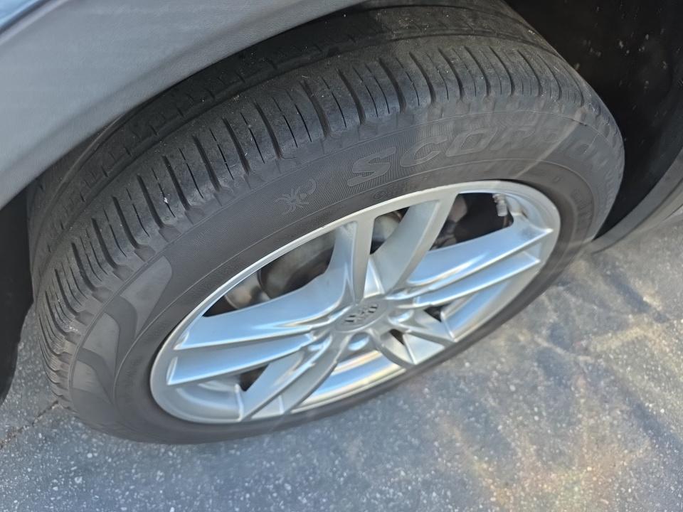 2019 Porsche Cayenne Base AWD