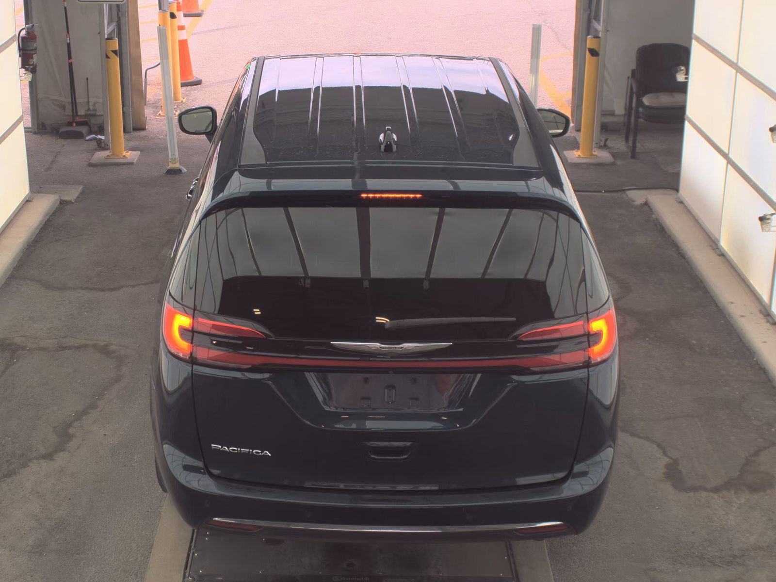 2023 Chrysler Pacifica Touring L FWD