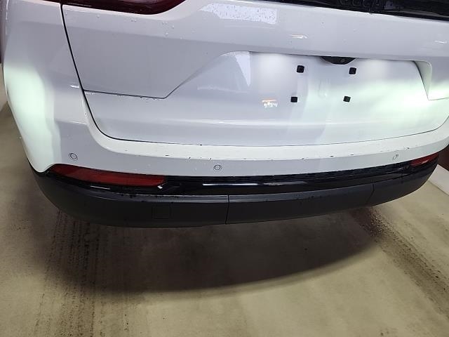 2024 Jeep Grand Cherokee Altitude RWD