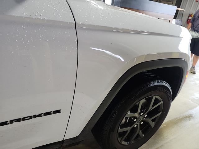2024 Jeep Grand Cherokee Altitude RWD
