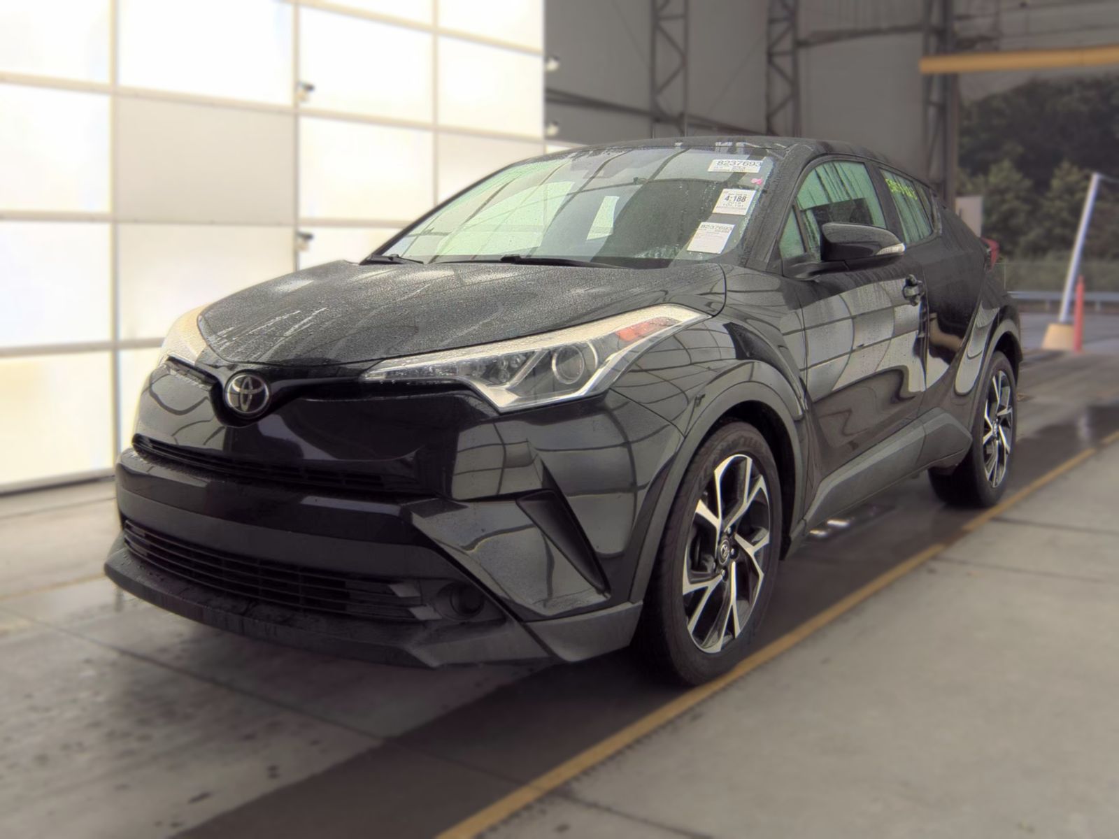 2018 Toyota C-HR XLE FWD