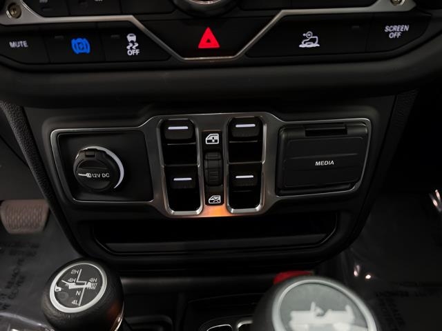 2025 Jeep Wrangler 4xe Sahara AWD