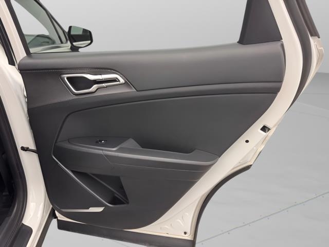 2025 Kia Sportage LX AWD
