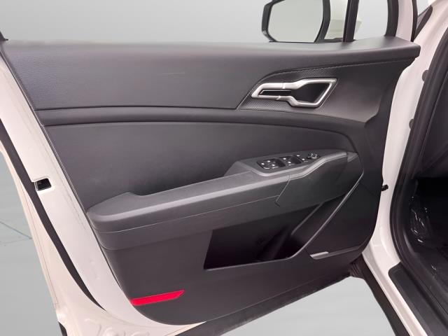 2025 Kia Sportage LX AWD