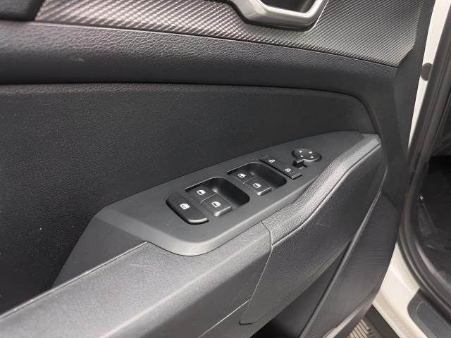 2025 Kia Sportage LX AWD