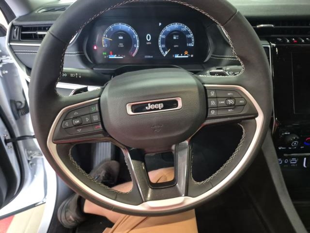 2023 Jeep Grand Cherokee L Laredo AWD