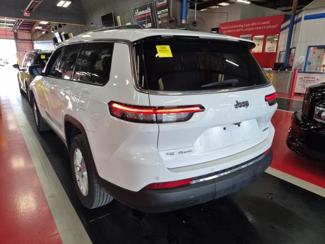 2023 Jeep Grand Cherokee L Laredo AWD