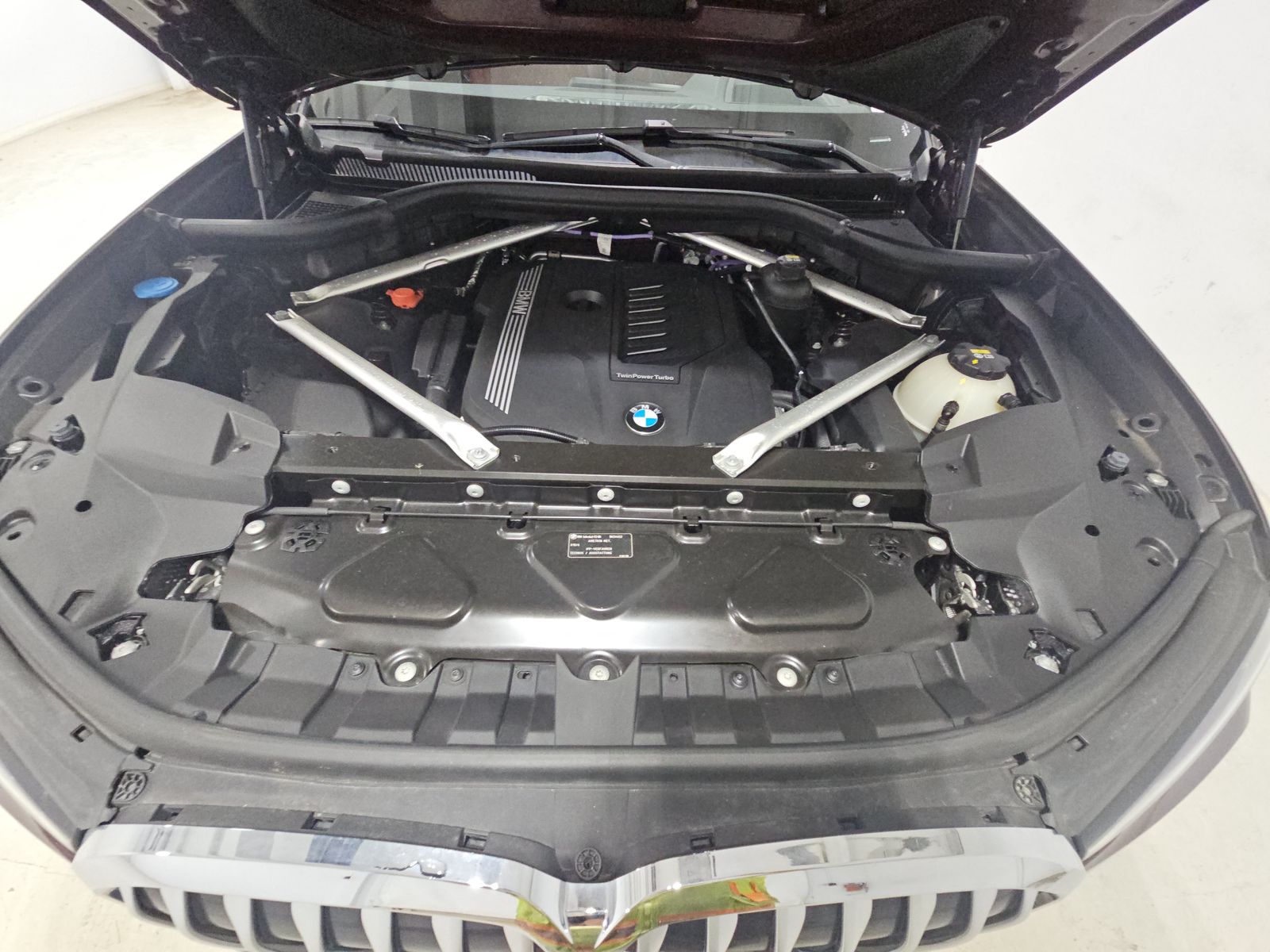 2022 BMW X7 xDrive40i AWD