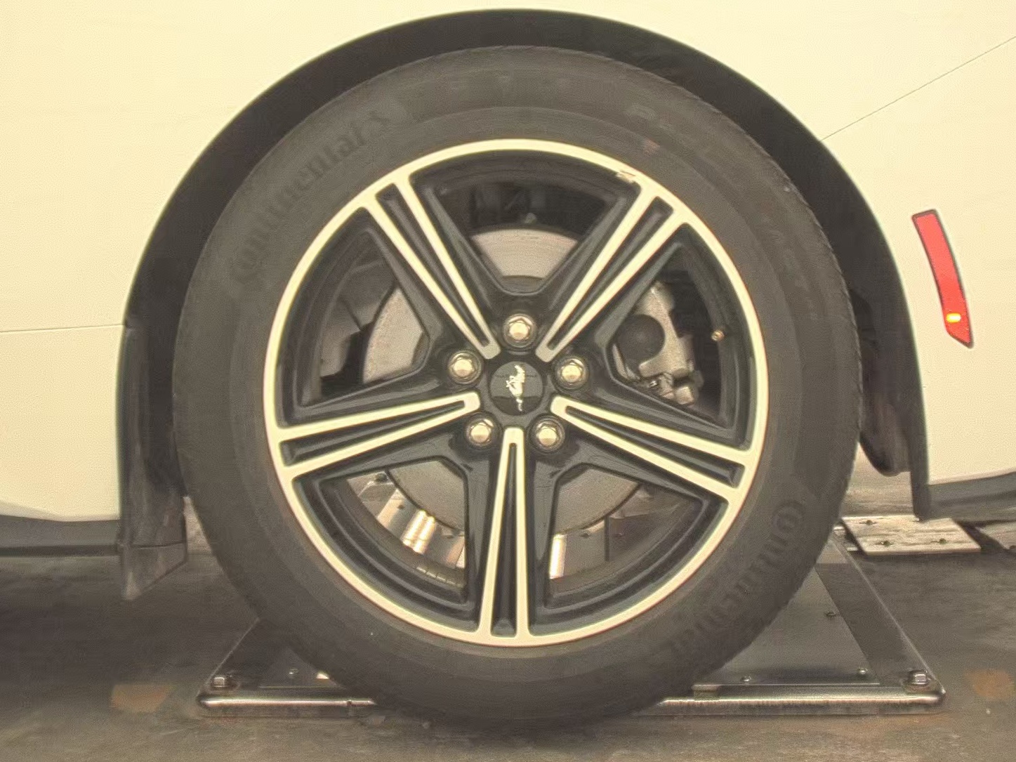 2025 Ford Mustang EcoBoost Premium RWD