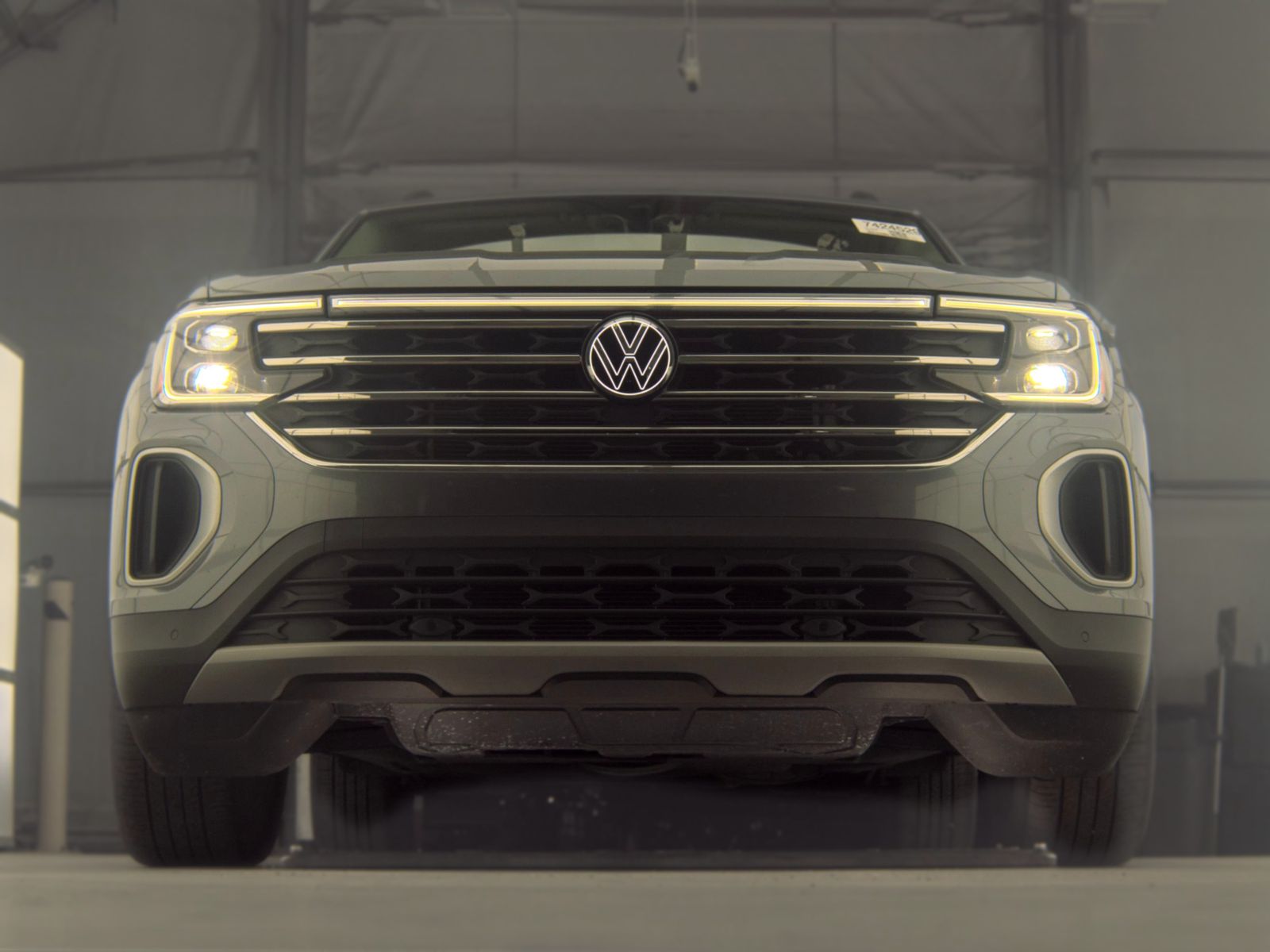 2025 Volkswagen Atlas 2.0T SE FWD