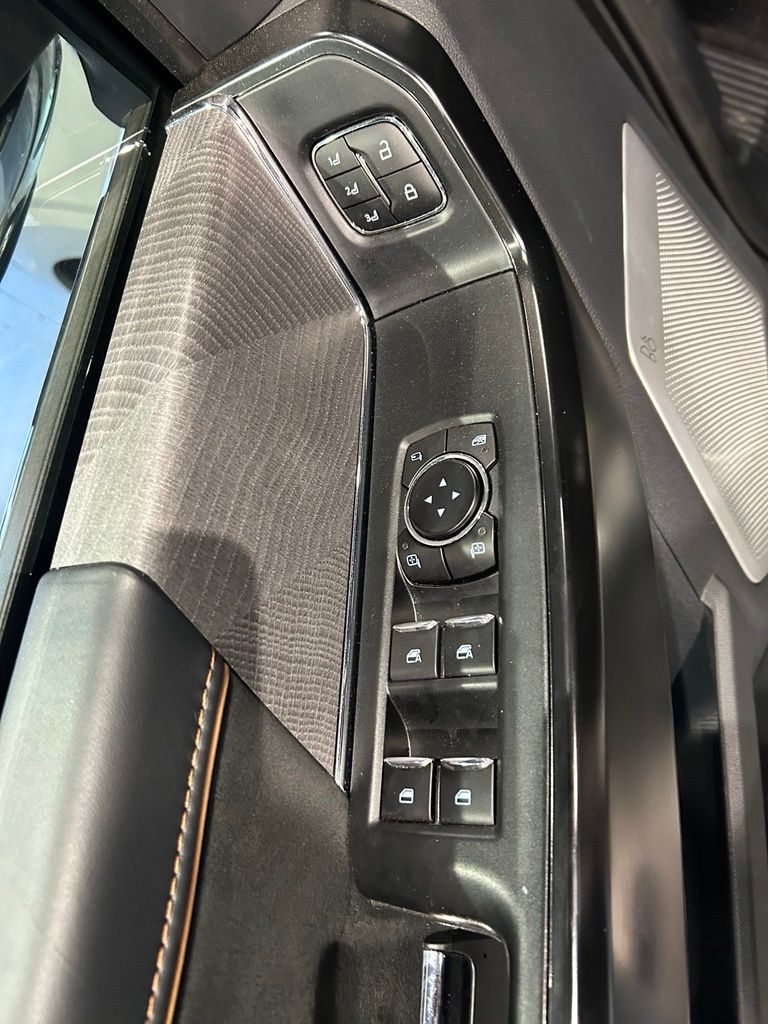 2023 Ford F-150 Hybrid Platinum AWD