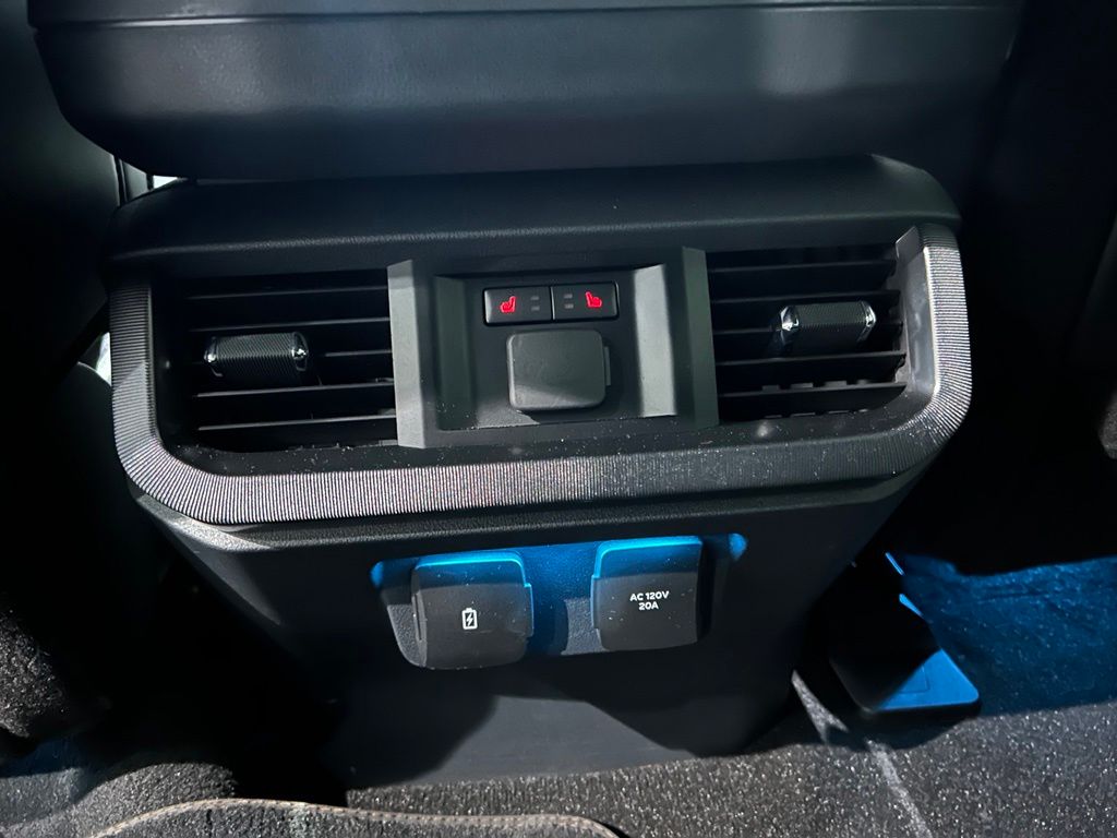 2023 Ford F-150 Hybrid Platinum AWD