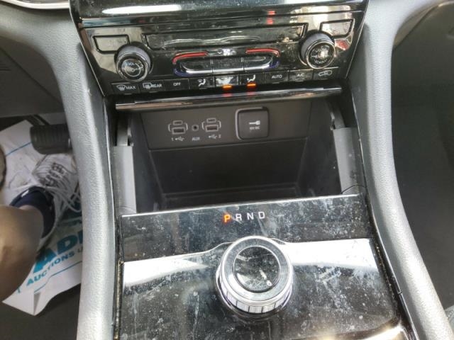 2023 Jeep Grand Cherokee Laredo AWD