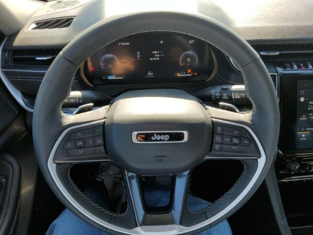 2023 Jeep Grand Cherokee L Laredo AWD