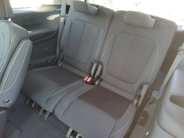 2023 Jeep Grand Cherokee L Laredo AWD