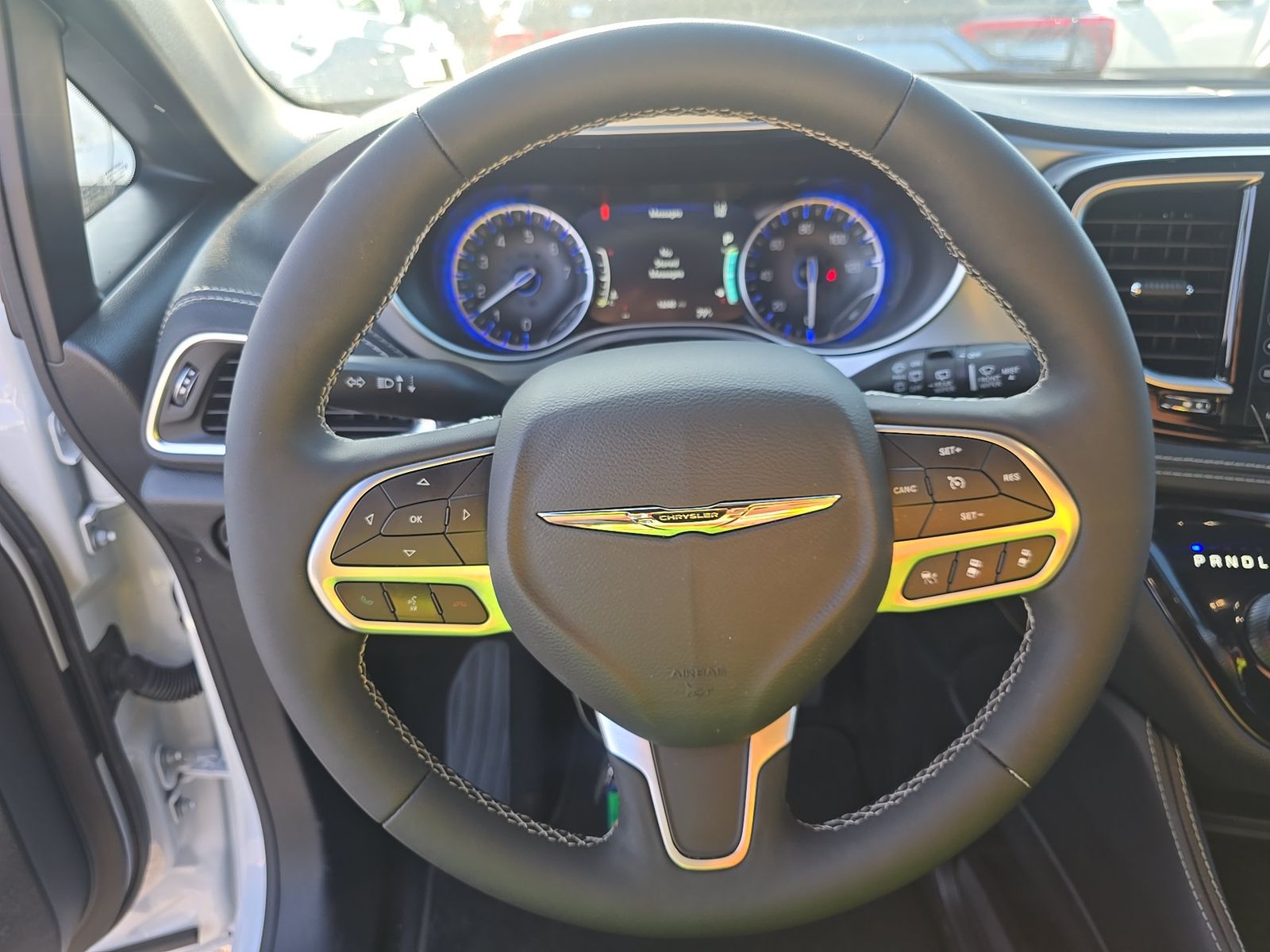2026 Chrysler Pacifica Limited FWD