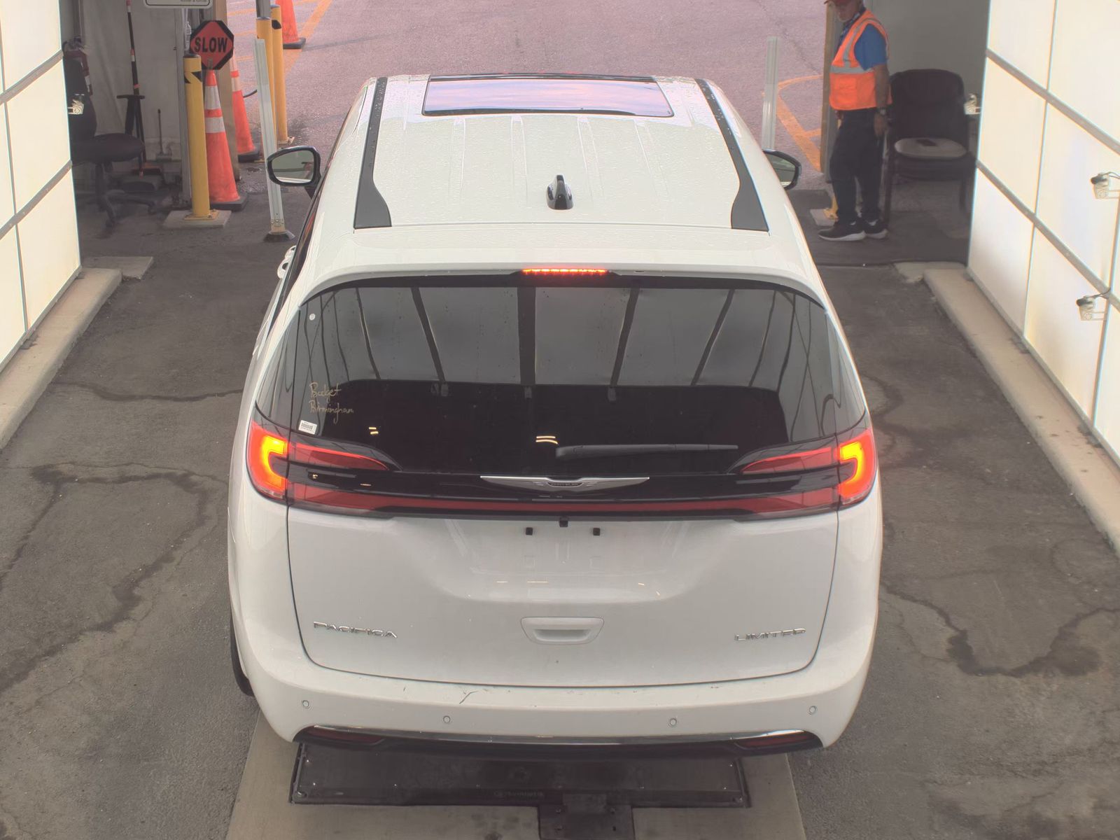 2026 Chrysler Pacifica Limited FWD