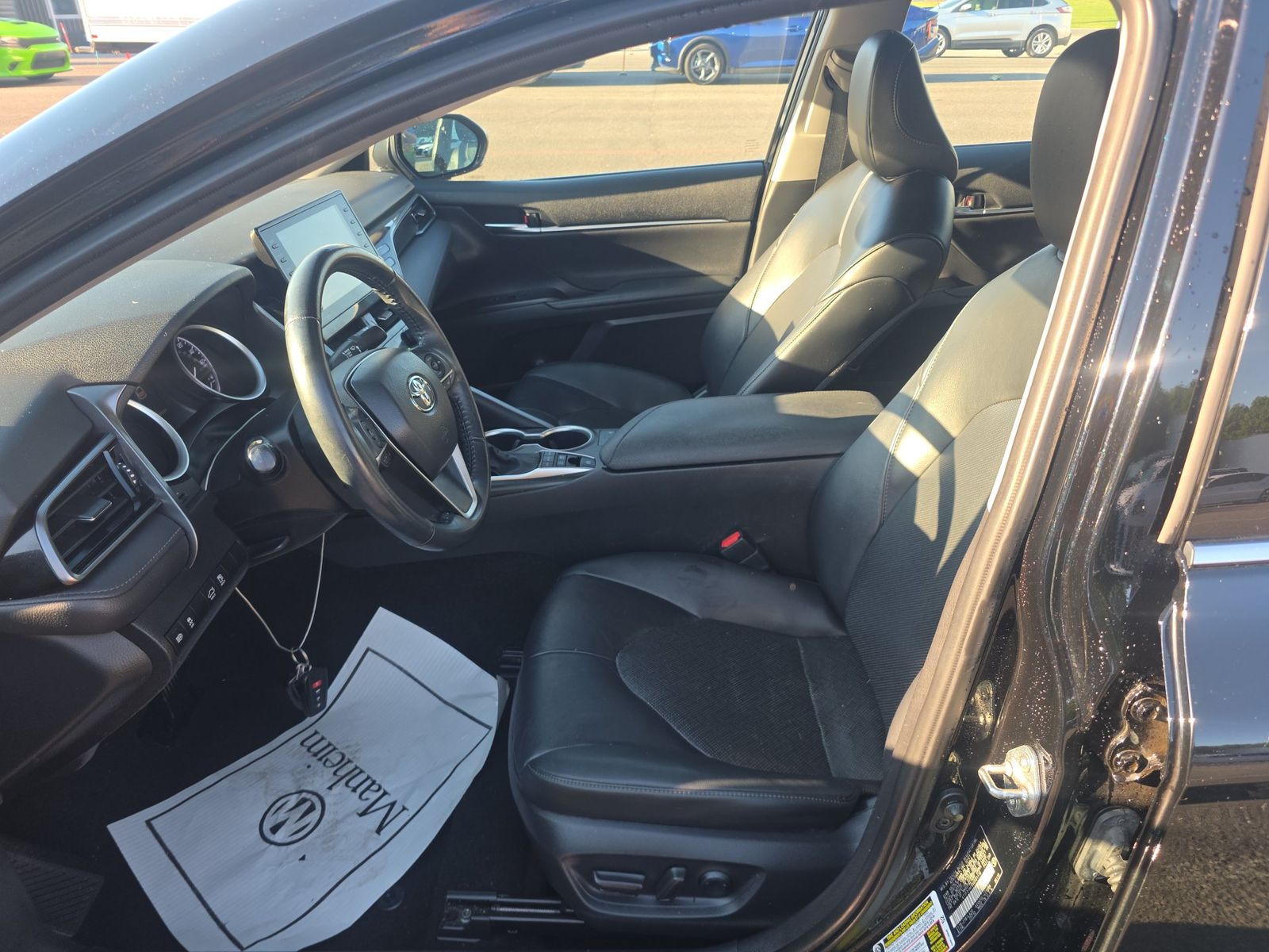 2022 Toyota Camry Hybrid XLE FWD