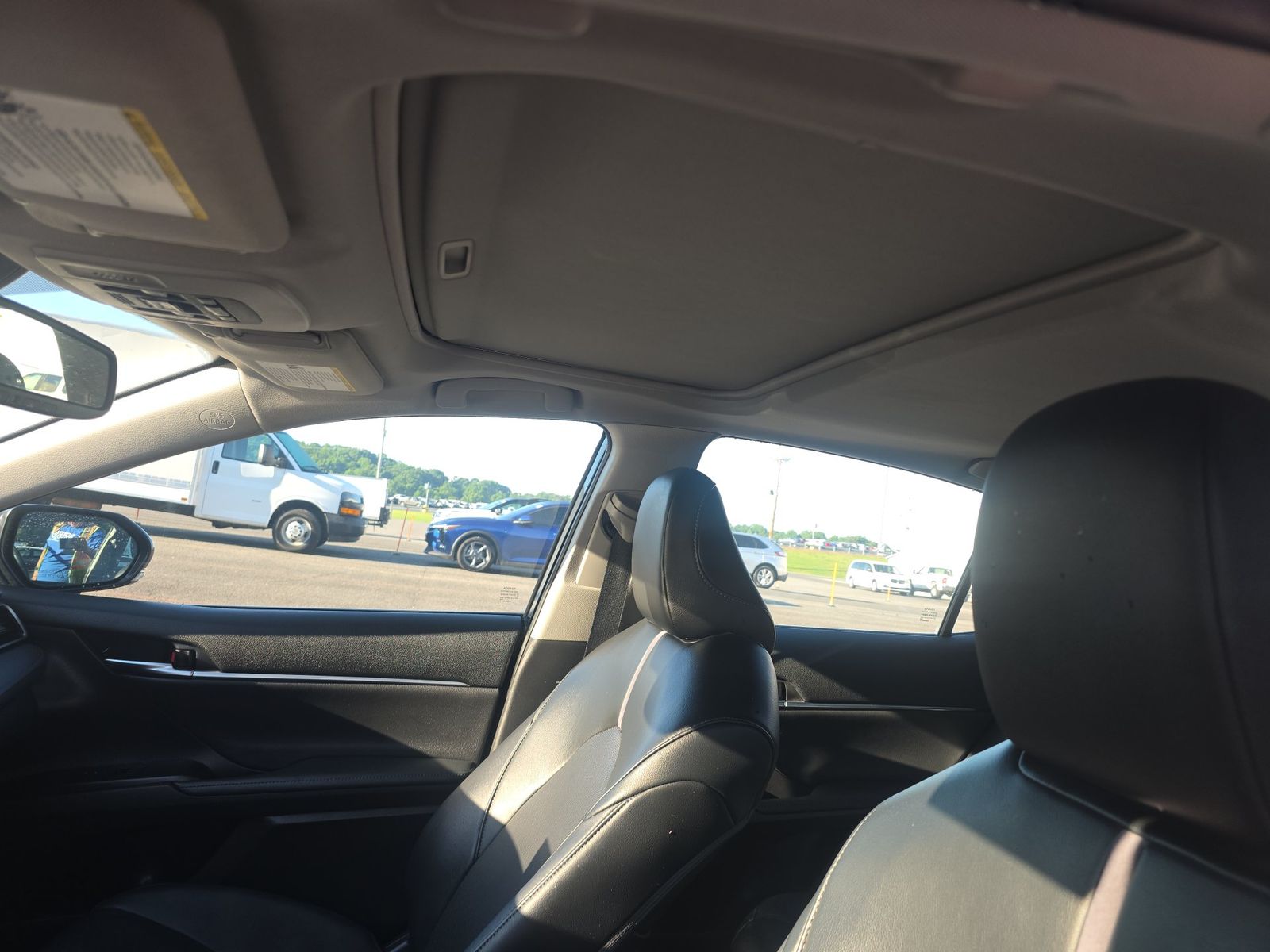 2022 Toyota Camry Hybrid XLE FWD