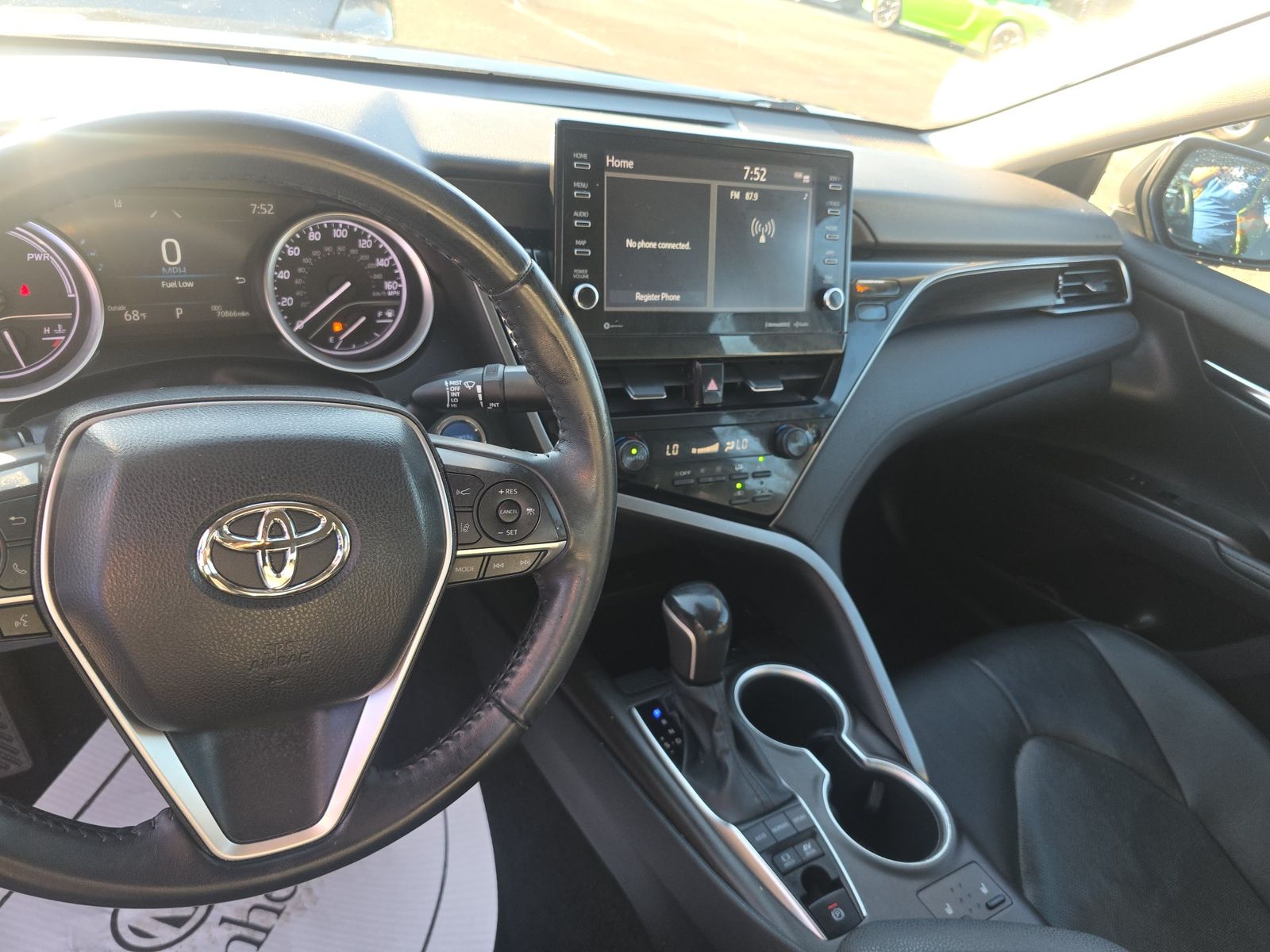 2022 Toyota Camry Hybrid XLE FWD