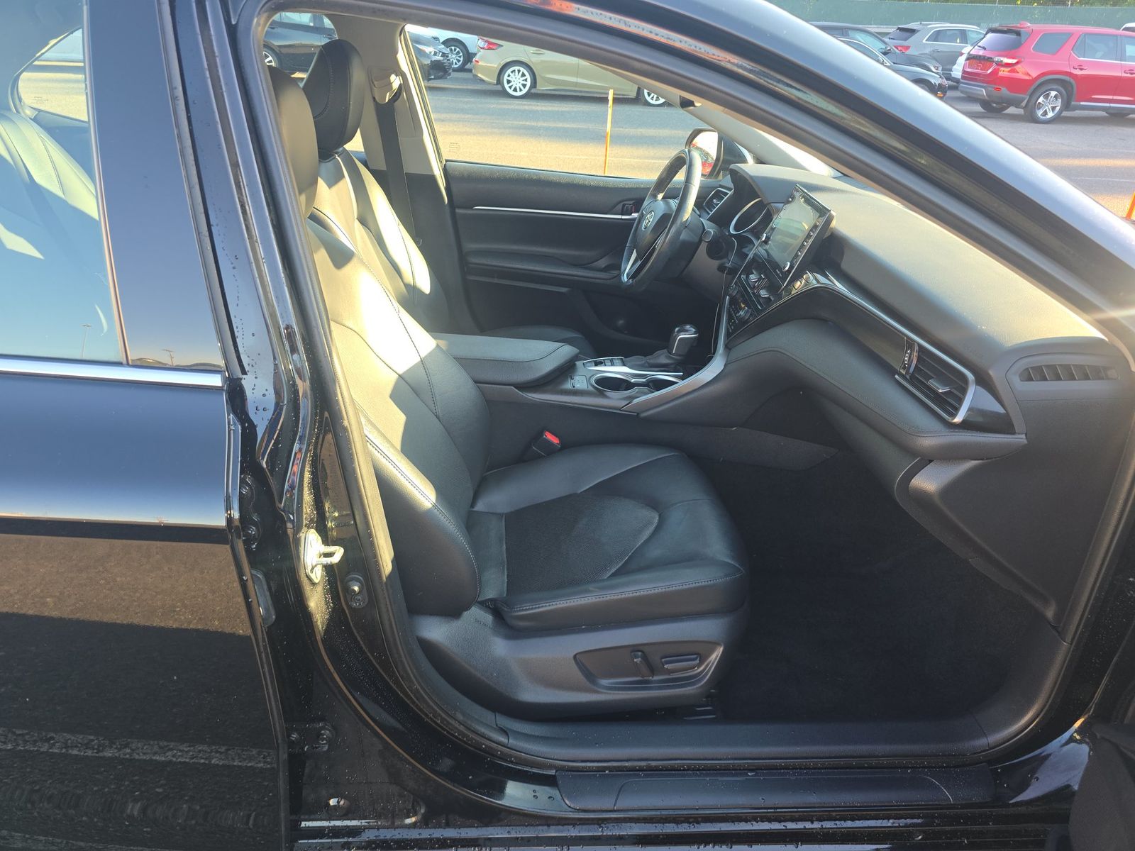 2022 Toyota Camry Hybrid XLE FWD