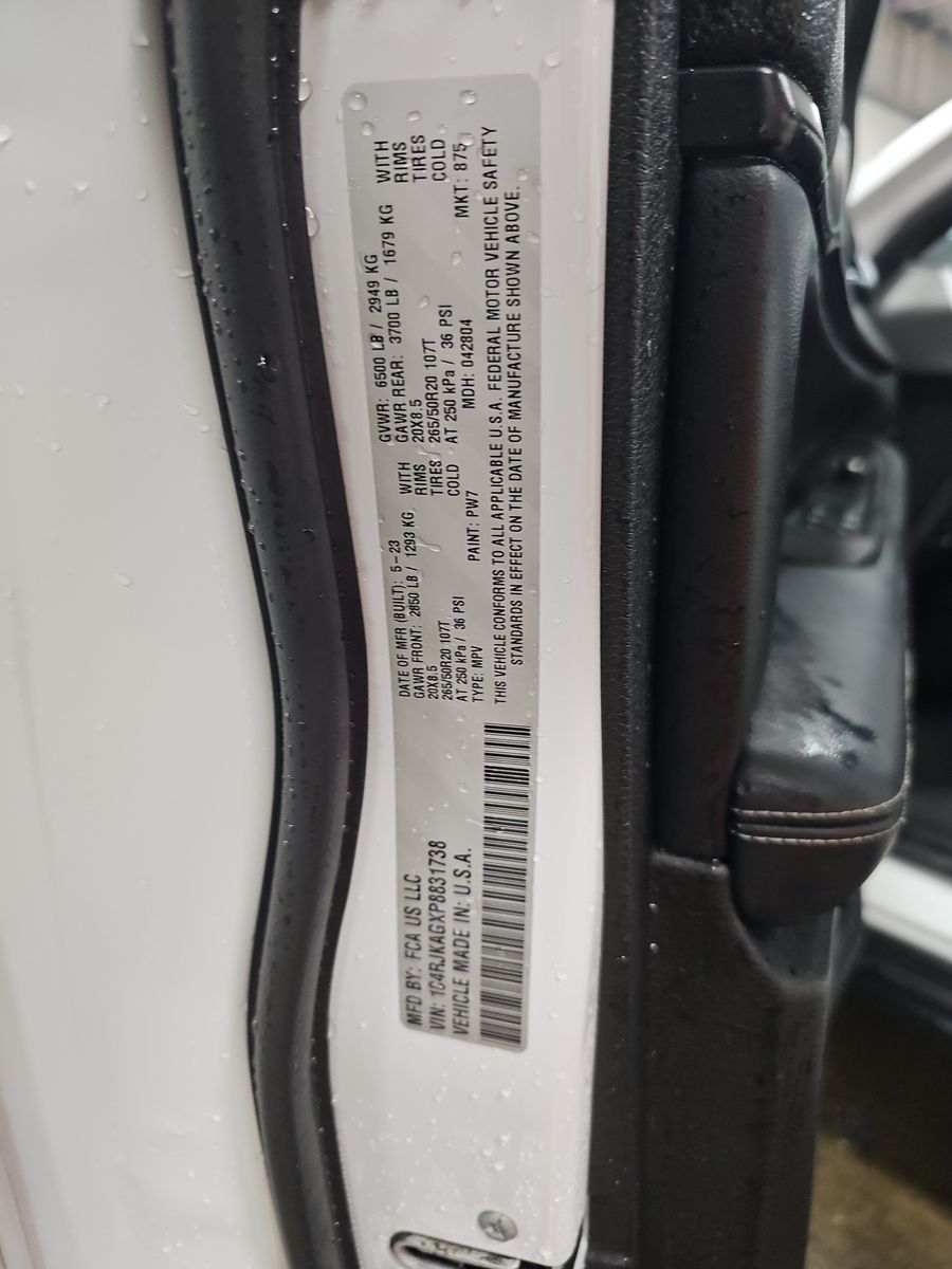 2023 Jeep Grand Cherokee L Altitude AWD