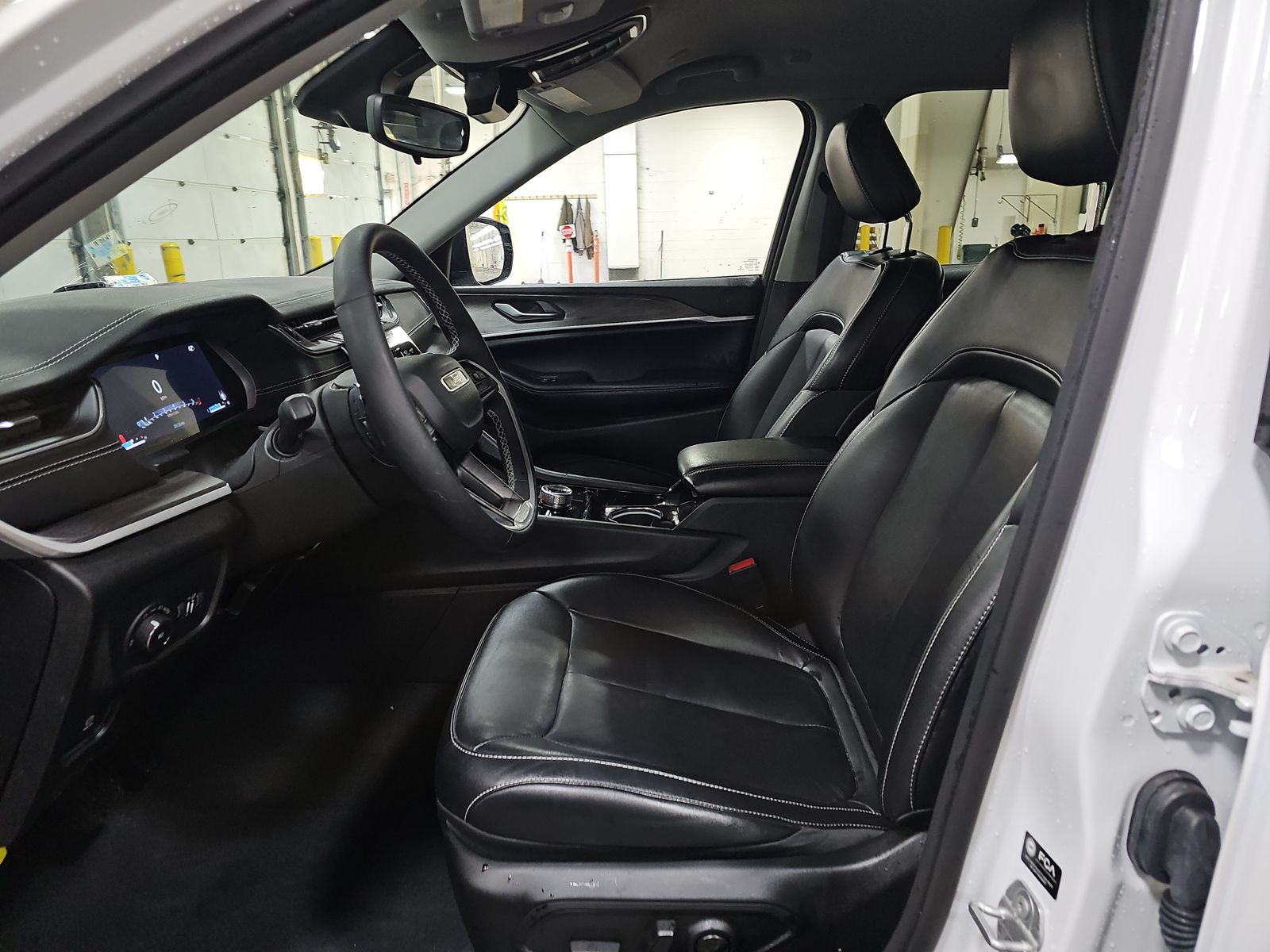 2023 Jeep Grand Cherokee Limited AWD