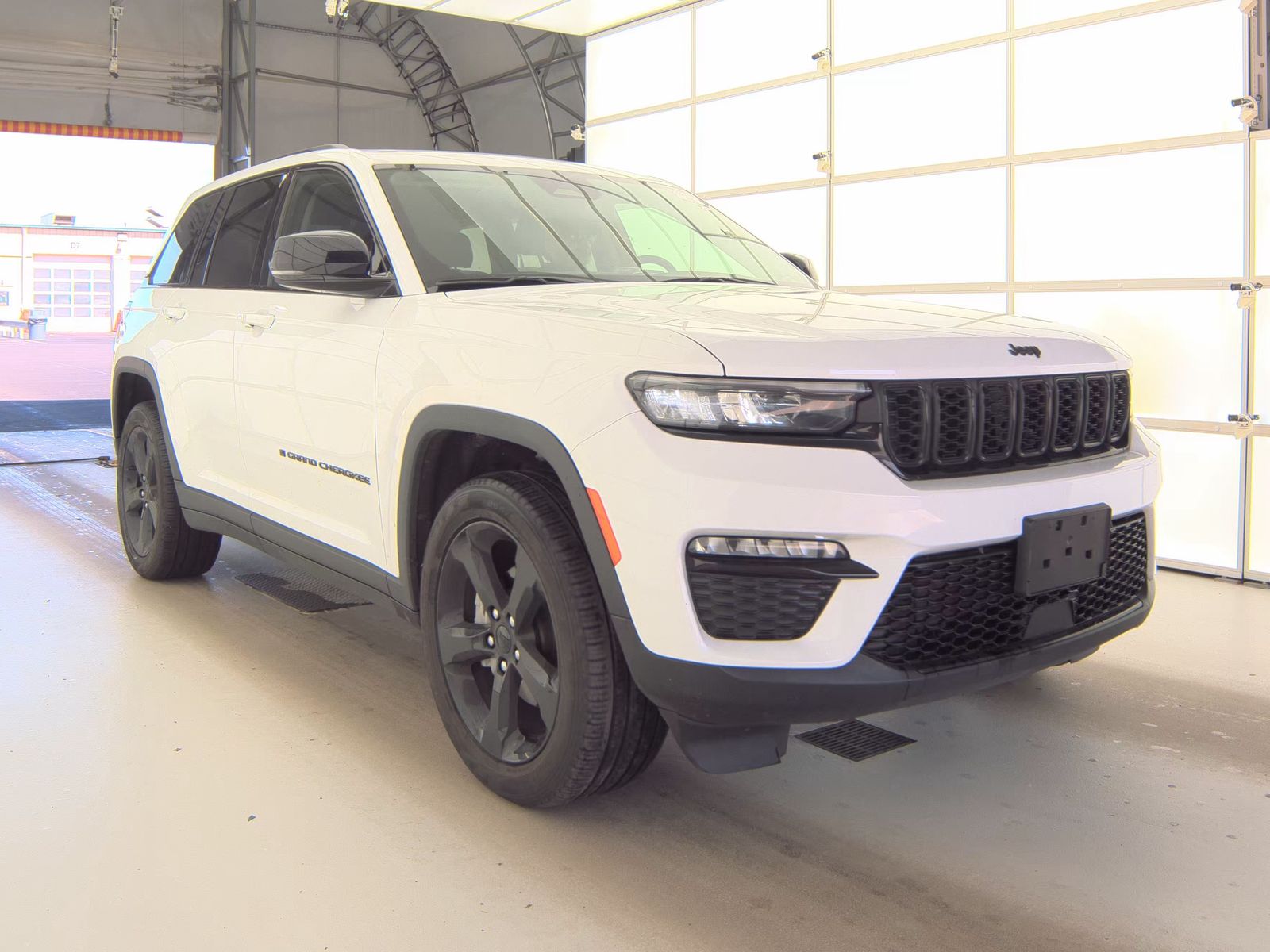 2023 Jeep Grand Cherokee Limited AWD